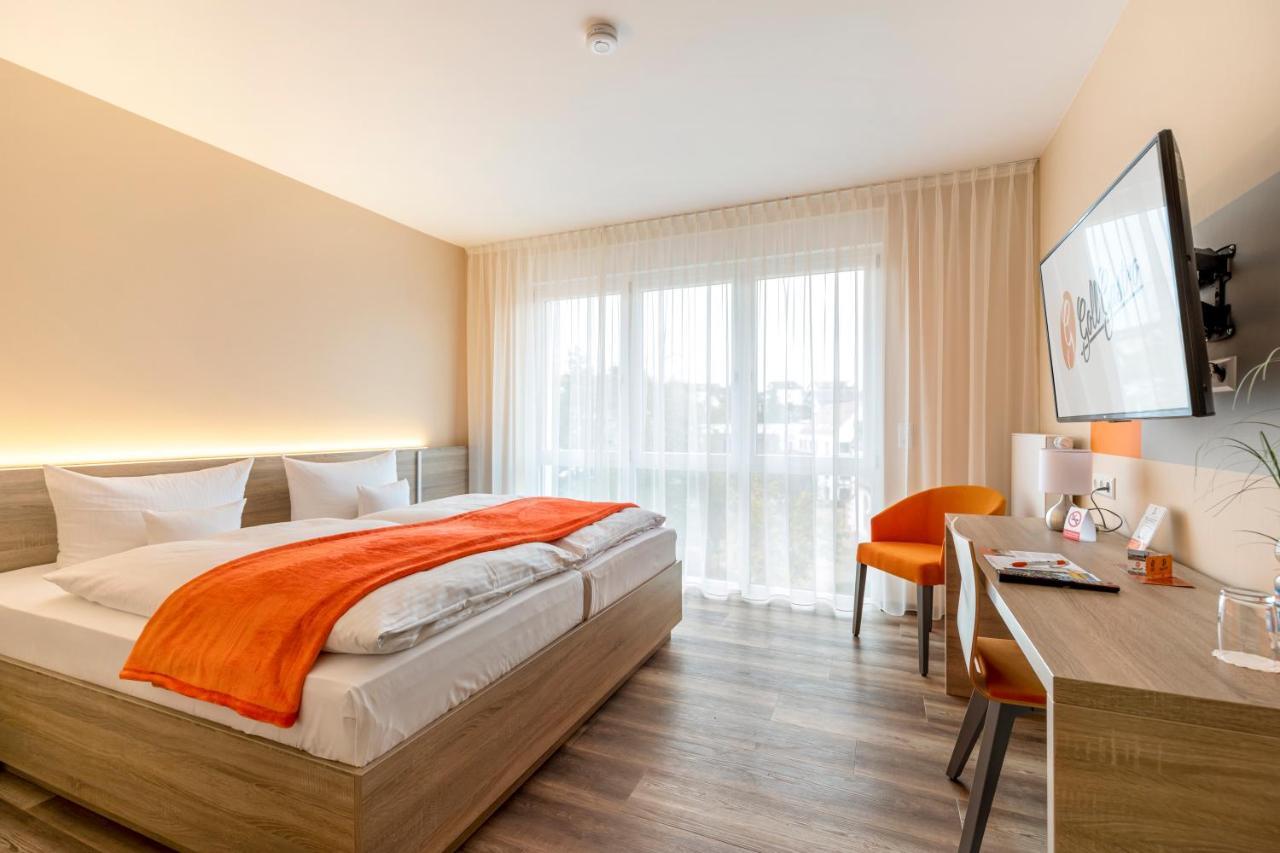 Hotel Goll Pforzheim-Niefern Luaran gambar
